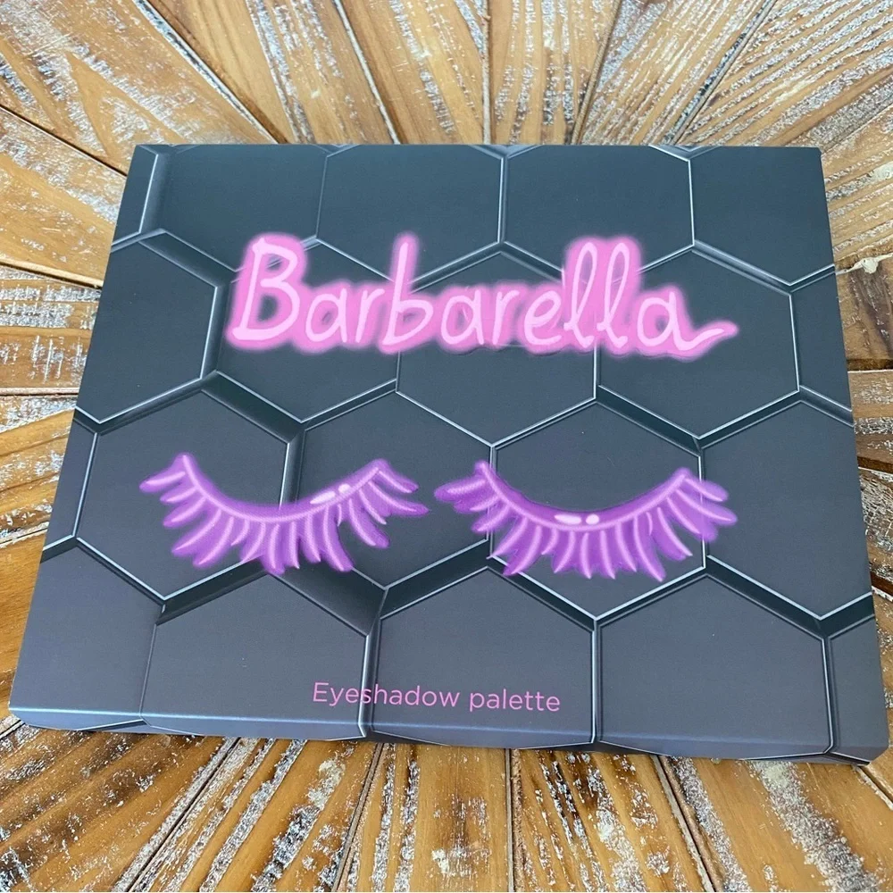 NWT Beebeauty London Barbarella Eyeshadow Palette